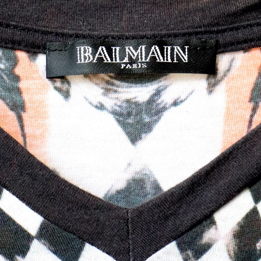 Balmain cotton v-neck short sleeve tee in harlequin print - Picture 7 of 11